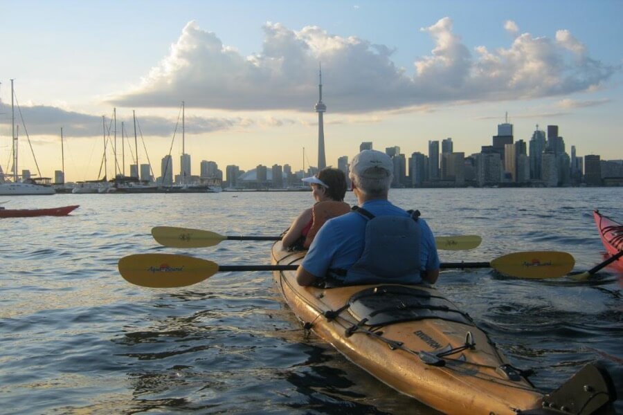 Harbourfront Canoe & Kayak Centre - Kayaking [Book Online] - Hijinks